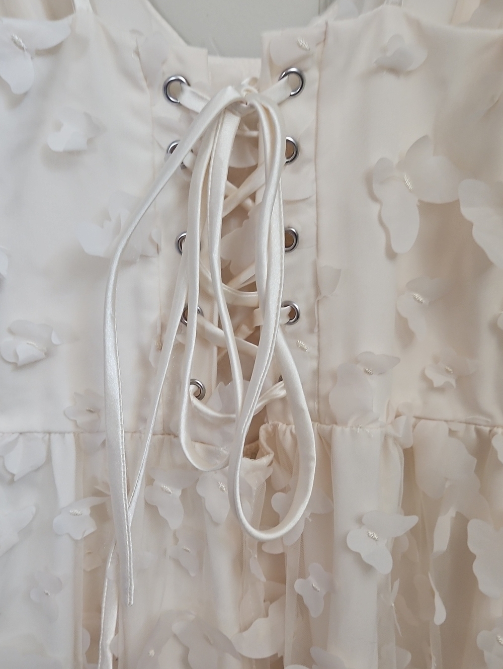 Thirty-Thirty Butterfly Tulle Ivory Dress Size Small - Picture 5 of 13